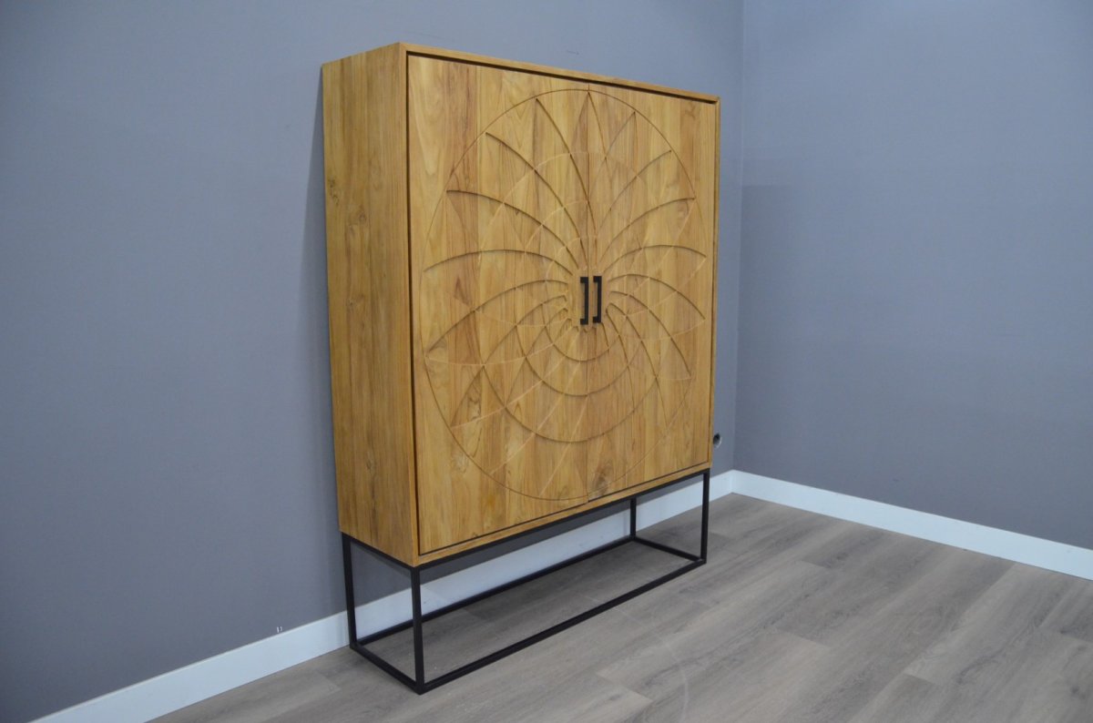 2 deurs kast 140 cm – met handgesneden zon - Afbeelding 3
